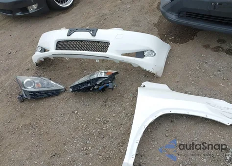 2014 Lexus Is 250C z USA, uszkodzony, nr VIN JTHFF2C2XE2531704